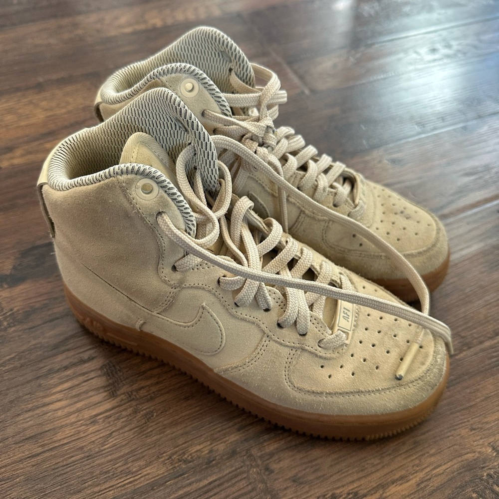 Nike Air Force 1 Highs